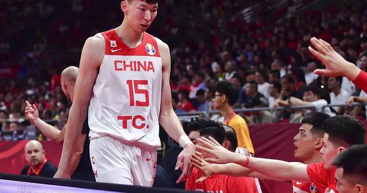 塔雷米现年31岁，这位伊朗前锋本赛季为波尔图出战14次葡超贡献3球1助攻，出战6次欧冠贡献2球2助攻，德转当前身价1800万欧。